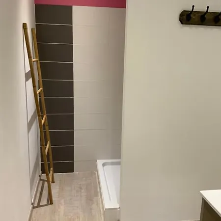 Apartment Lasc O Loc L Appart Montignac-Lascaux